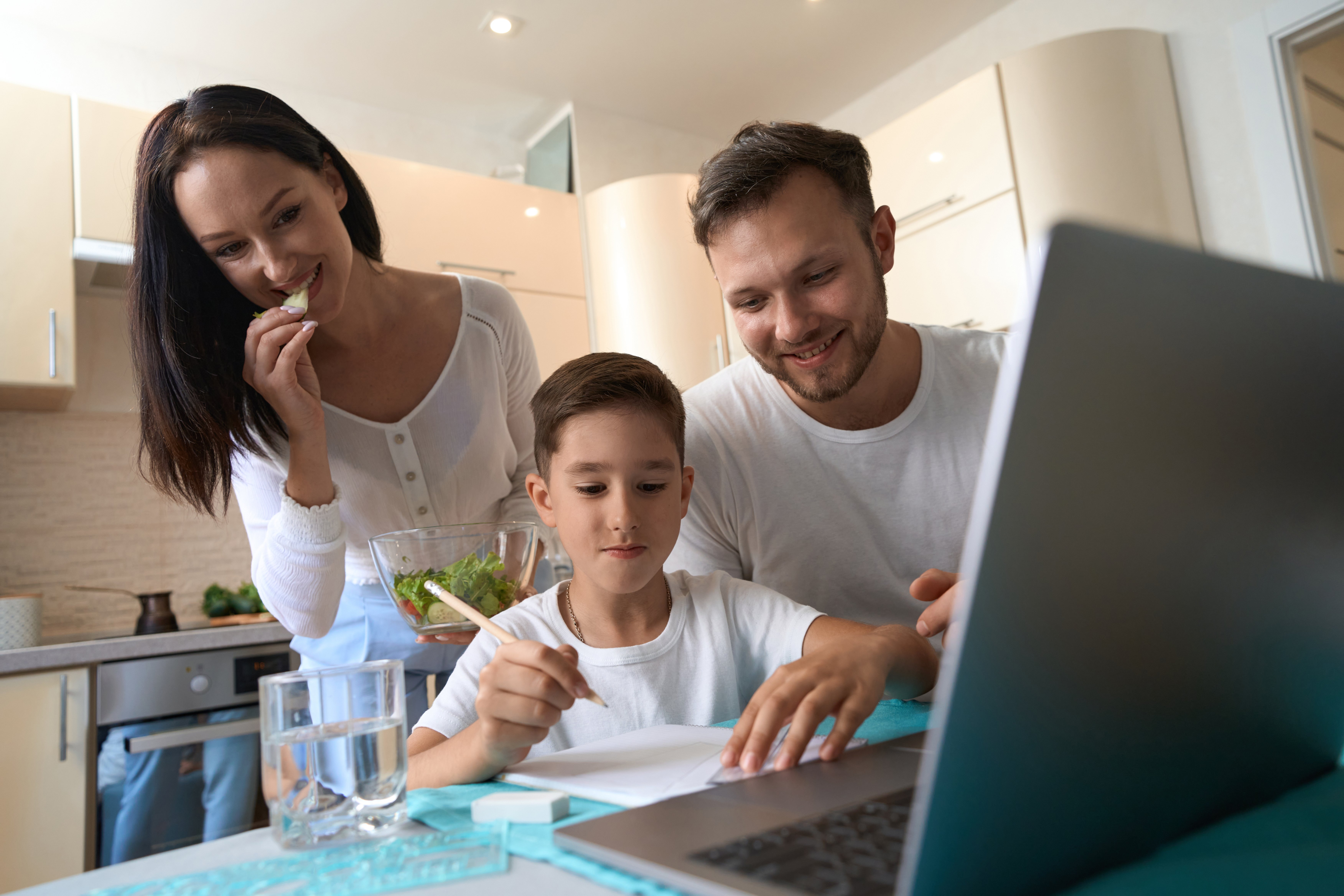 parents-watching-with-pride-at-studying-process-of-2022-09-02-16-57-12-utc